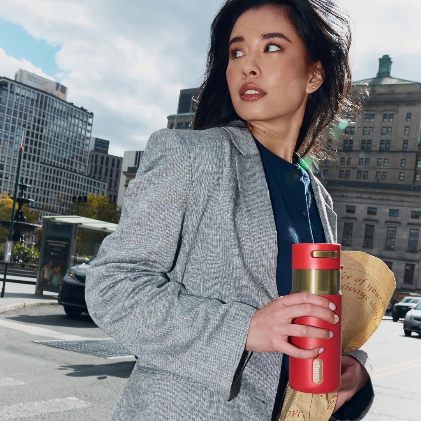 Contigo AutoSeal 24 oz Stainless Steel Vacuum-Insulated Water Bottle with Leakproof Push-Button Spout & Lock, Carry Strap, BPA-Free & Lead-Free, Dishwasher Safe