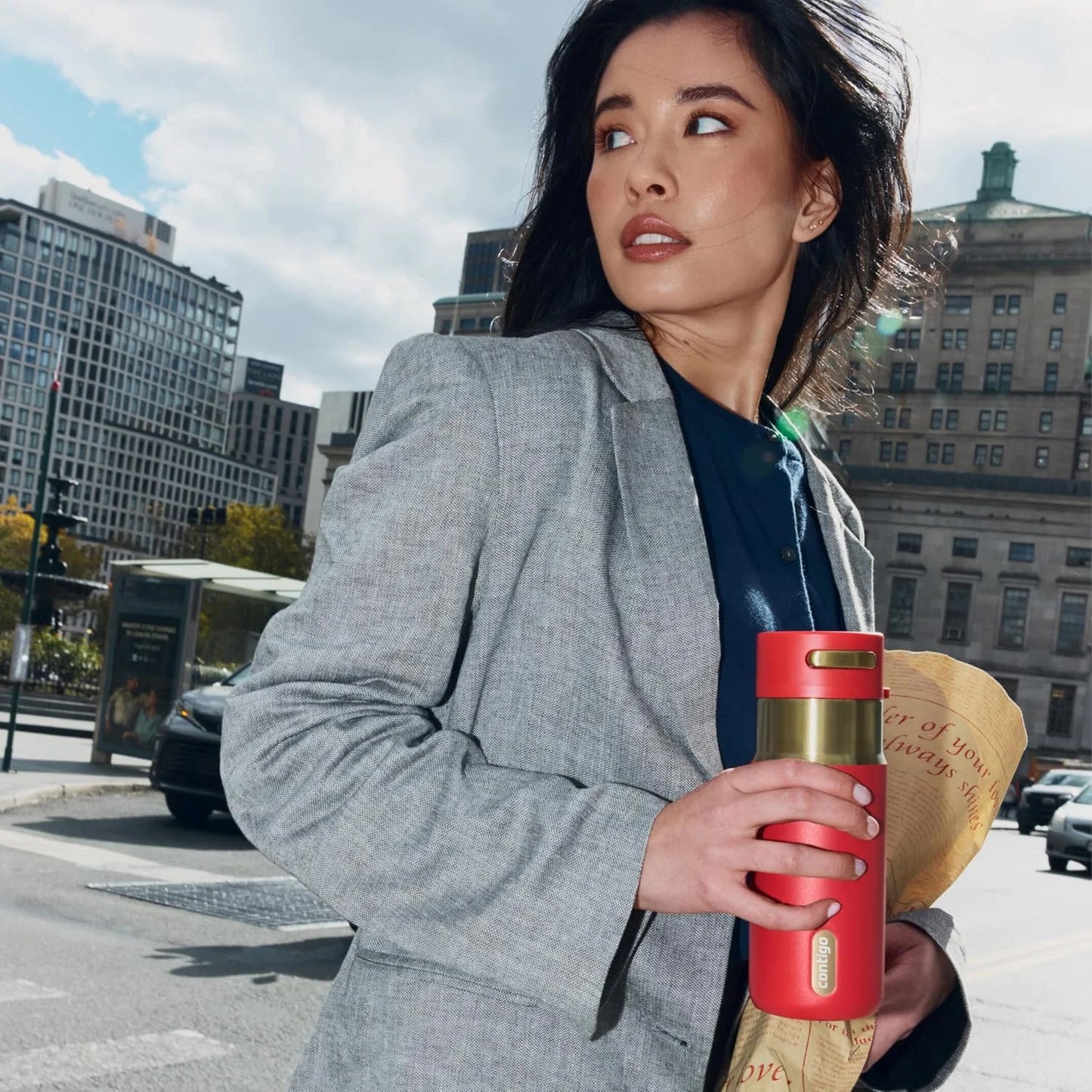 Contigo AutoSeal 24 oz Stainless Steel Vacuum-Insulated Water Bottle with Leakproof Push-Button Spout & Lock, Carry Strap, BPA-Free & Lead-Free, Dishwasher Safe
